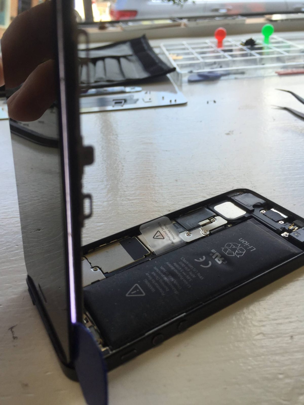 ExpertCellDIY, DIY cell phone screen repair without special equipment