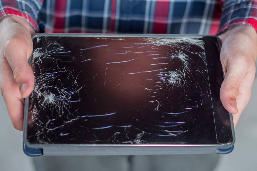 Can You Fix A Cracked Tablet Screen In Warsaw? - The Lab - Warsaw, Indiana