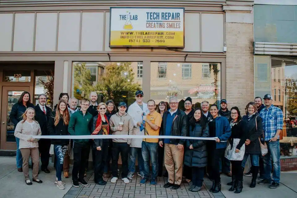 Ribbon cutting ceremony for The Lab in front of their storefront